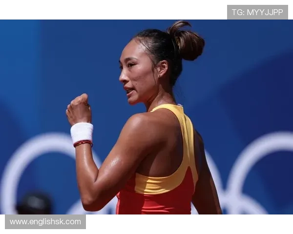 郑钦文精彩直播瞬间回顾球迷热议全程高光时刻 - 副本 (5) 郑钦文精彩直播瞬间回顾球迷热议全程高光时刻 - 副本 (5)