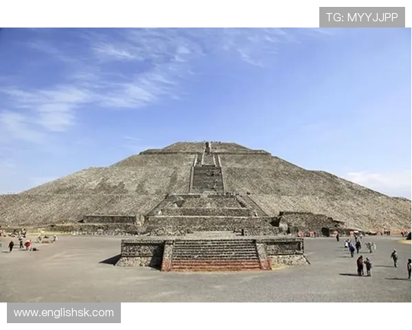 阿兹特克球场历史与文化的交汇点：探秘古代文明与现代竞技场的融合 - 副本 (5)