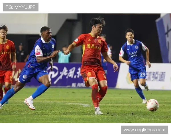 中甲足球赛事精彩纷呈，在线直播带你全程直击比赛激情 - 副本